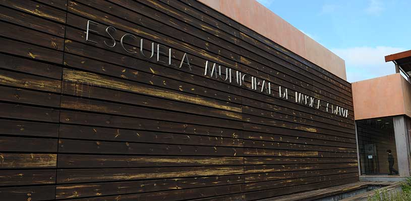 Fachada de la Escuela Municipal de Música y Danza