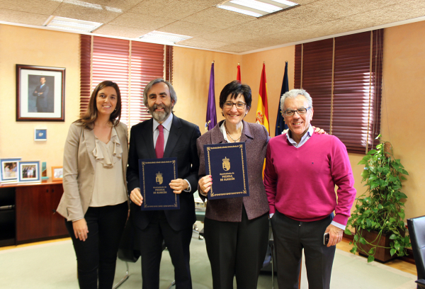 El Ayuntamiento de Pozuelo de Alarcón podrá emitir desde ahora el Carné Joven de la Comunidad de Madrid