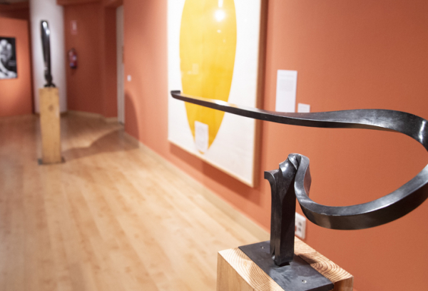 Obra de la exposición Martín Chirino