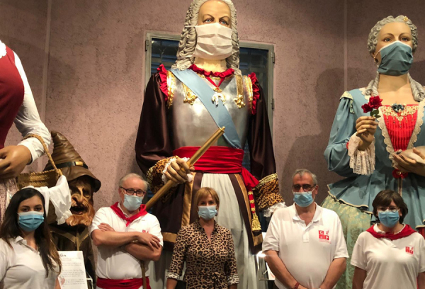 Gigantes y cabezudos